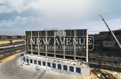 مساحات مكتبية - استوديو - 3 حمامات للبيع في شارع ال ٩٠ الجنوبي - شارع التسعين الجنوبي - التجمع الخامس - مدينة القاهرة الجديدة - القاهرة