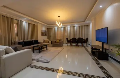 Apartment - 3 Bedrooms - 2 Bathrooms for rent in American University Housing District - 5th Settlement Compounds - The 5th Settlement - New Cairo City - Cairo