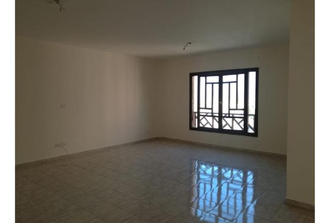 8404588 - Property Image 3