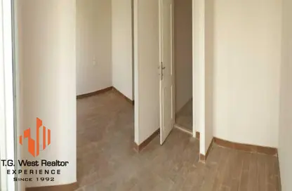 تاون هاوس - 5 غرف نوم - 5 حمامات للايجار في بالم هيلز وودفيل - طريق الواحات - مدينة 6 أكتوبر - الجيزة