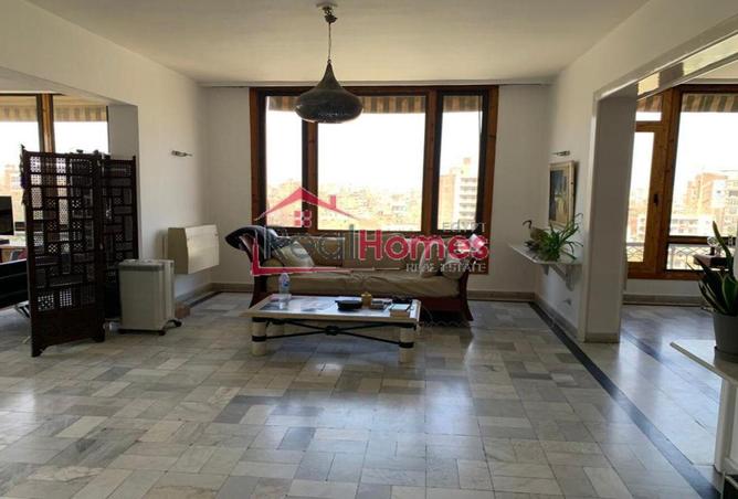 8378993 - Property Image 3