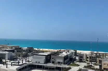Apartment - 2 Bedrooms - 1 Bathroom for sale in The Gate Towers - New Alamein City - Al Alamein - North Coast