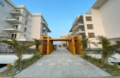 Apartment - 2 Bedrooms - 2 Bathrooms for sale in Mountain View iCity October - 6 October Compounds - 6 October City - Giza