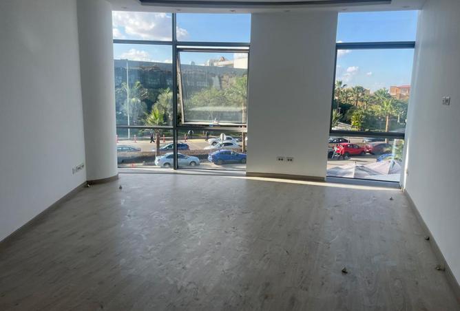 8517700 - صورة العقار 2