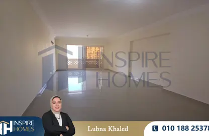 Apartment - 3 Bedrooms - 2 Bathrooms for rent in Mohamed Fawzy Moaz St. - Smouha - Hay Sharq - Alexandria Apartment - 3 Bedrooms - 2 Bathrooms for rent in Mohamed Fawzy Moaz St. - Smouha - Hay Sharq - Alexandria