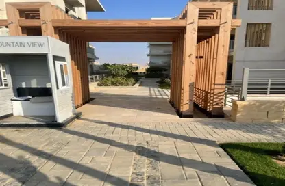 Apartment - 2 Bedrooms - 2 Bathrooms for sale in Mountain View iCity October - 6 October Compounds - 6 October City - Giza