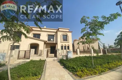 Twin House - 3 Bedrooms - 4 Bathrooms for sale in Madinaty - Cairo