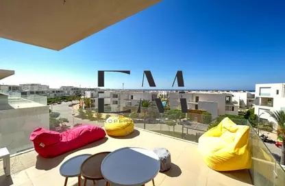 (بنتهاوس  (روف - 3 غرف نوم - 3 حمامات للايجار في سي شيل - سيدي عبد الرحمن - الساحل الشمالي
