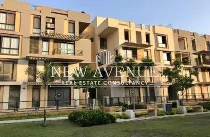 Apartment - 3 Bedrooms - 3 Bathrooms for sale in Eastown - 5th Settlement Compounds - The 5th Settlement - New Cairo City - Cairo