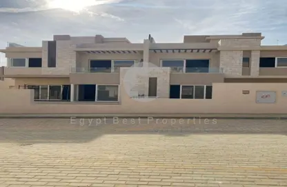 تاون هاوس - 3 غرف نوم - 3 حمامات للبيع في سوان ليك غرب - كمبوندات 6 أكتوبر - مدينة 6 أكتوبر - الجيزة