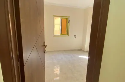 Apartment - 3 Bedrooms - 2 Bathrooms for sale in El Motamayez District - Badr City - Cairo