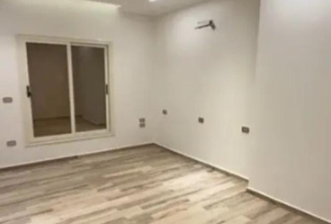 8298303 - Property Image 3