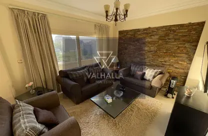 شقة - 2 غرف نوم - 2 حمامات للايجار في شارع احمد حشمت - الزمالك - القاهرة