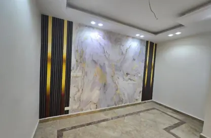 Apartment - 3 Bedrooms - 2 Bathrooms for sale in Zahraa El Maadi - Hay El Maadi - Cairo