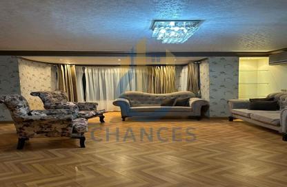 Apartment - 3 Bedrooms - 2 Bathrooms for sale in Street 233 - Degla - Hay El Maadi - Cairo