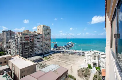 Duplex - 5 Bedrooms - 3 Bathrooms for sale in Zezenia - Hay Sharq - Alexandria