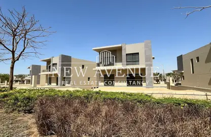Villa - 4 Bedrooms - 4 Bathrooms for sale in Swan Lake Residence - 5th Settlement Compounds - The 5th Settlement - New Cairo City - Cairo