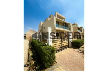 فيلا - 5 غرف نوم - 5 حمامات للبيع في مون ريزيدنس - فيفث سكوير - التجمع الخامس - مدينة القاهرة الجديدة - القاهرة