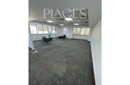 Office Space - Studio - 3 Bathrooms for rent in One Ninety Mall - South Teseen St. - The 5th Settlement - New Cairo City - Cairo