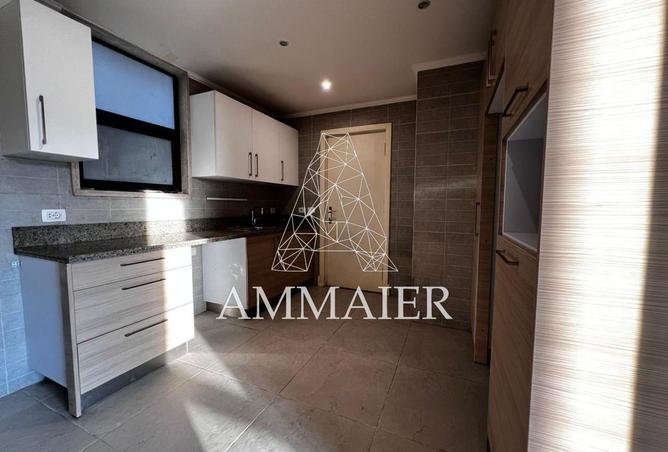 8318812 - صورة العقار 2