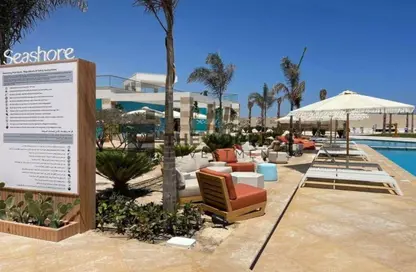 Chalet - 2 Bedrooms - 2 Bathrooms for sale in Seashore - Ras Al Hekma - North Coast