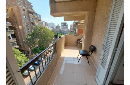 شقة - 3 غرف نوم - 2 حمامات للبيع في شارع نصر خسرو - الحديقة الدولية - الحي السابع - مدينة نصر - القاهرة