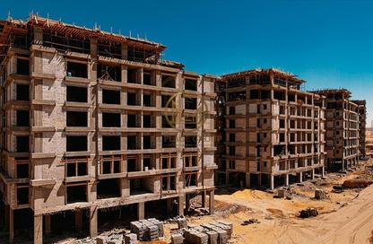 Apartment - 3 Bedrooms - 3 Bathrooms for sale in Creek Town - The 1st Settlement - New Cairo City - Cairo