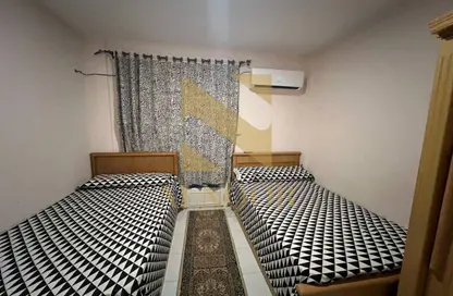 Apartment - 2 Bedrooms - 1 Bathroom for rent in Street 13 - 13th District - Sheikh Zayed City - Giza