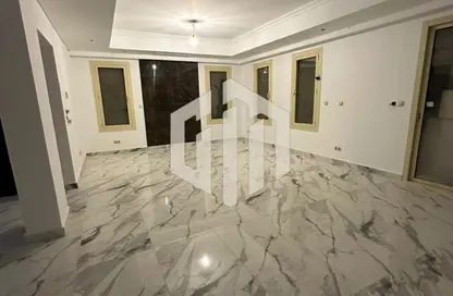 شقة - 4 غرف نوم - 4 حمامات للايجار في ميفيدا - كمبوندات التجمع الخامس - التجمع الخامس - مدينة القاهرة الجديدة - القاهرة