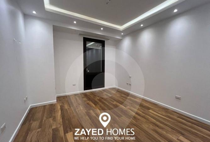 8016854 - Property Image 2