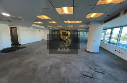 مساحات مكتبية - استوديو - 4 حمامات للايجار في فى90 - شارع التسعين الشمالي - التجمع الخامس - مدينة القاهرة الجديدة - القاهرة