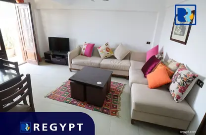 Apartment - 2 Bedrooms - 2 Bathrooms for rent in Sarayat Al Maadi - Hay El Maadi - Cairo