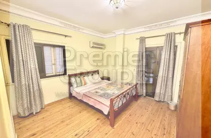 Apartment - 2 Bedrooms - 1 Bathroom for rent in Street 214 - Degla - Hay El Maadi - Cairo