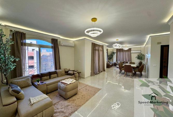 8385705 - Property Image 3