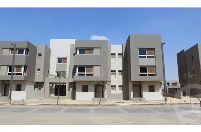 Townhouse - 3 Bedrooms - 5 Bathrooms for sale in Etapa - Sheikh Zayed Compounds - Sheikh Zayed City - Giza