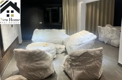 شقة - 3 غرف نوم - 3 حمامات للبيع في ميدان لبنان - المهندسين - الجيزة