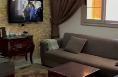 شقة - 3 غرف نوم - 2 حمامات للبيع في شارع محمد فريد - ميدان الحجاز - النزهة - القاهرة