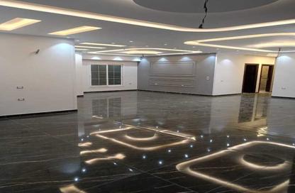 Apartment - 3 Bedrooms - 3 Bathrooms for rent in West Golf - El Katameya Compounds - El Katameya - New Cairo City - Cairo