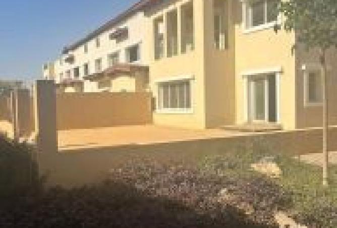 8296332 - Property Image 2