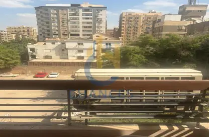 Apartment - 3 Bedrooms - 2 Bathrooms for sale in Al Nasr St. - El Laselky - New Maadi - Hay El Maadi - Cairo