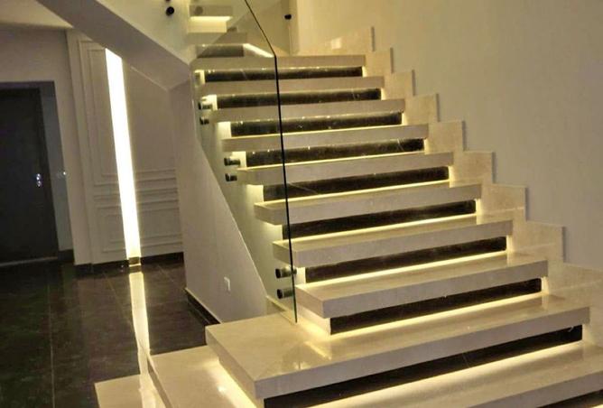 8071379 - Property Image 2