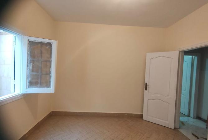 8240801 - Property Image 3