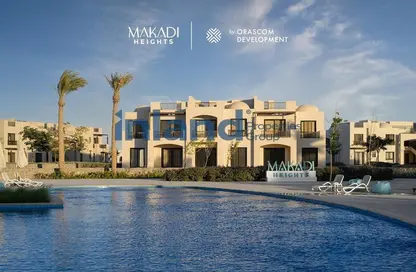 Chalet - 2 Bedrooms - 1 Bathroom for sale in Makadi Orascom Resort - Makadi - Hurghada - Red Sea