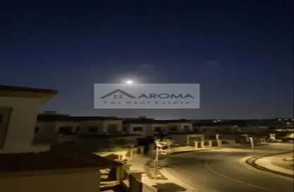 فيلا - 3 غرف نوم - 3 حمامات للبيع في ليفانا - اب تاون كايرو - المقطم - القاهرة