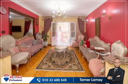 Apartment - 4 Bedrooms - 2 Bathrooms for sale in Omar Lotfy St. - Ibrahimia - Hay Wasat - Alexandria