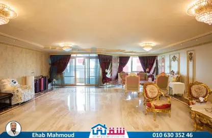 Apartment - 6 Bedrooms - 7 Bathrooms for sale in Al Geish Road - Roushdy - Hay Sharq - Alexandria