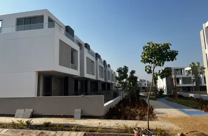 تاون هاوس - 4 غرف نوم - 5 حمامات للبيع في جولز - طريق مصر اسكندرية الصحراوي - مدينة 6 أكتوبر - الجيزة