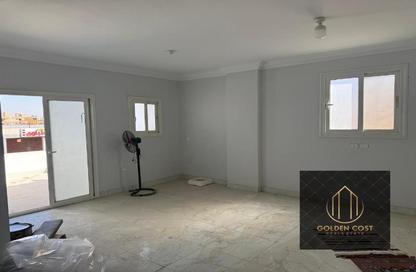 Apartment - 3 Bedrooms - 2 Bathrooms for sale in Suleiman Al Halabi St. - El Banafseg 11 - El Banafseg - New Cairo City - Cairo