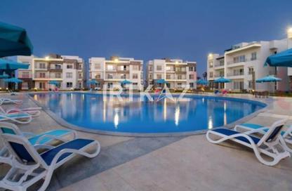 Chalet - 2 Bedrooms - 2 Bathrooms for sale in Sea View - Ras Al Hekma - North Coast