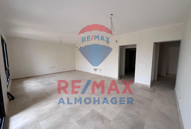 8023409 - Property Image 3